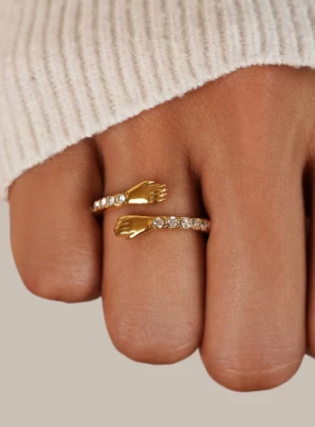 'Hug Me Forever' 18K Gold Ring