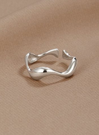 Silver Wave Ring