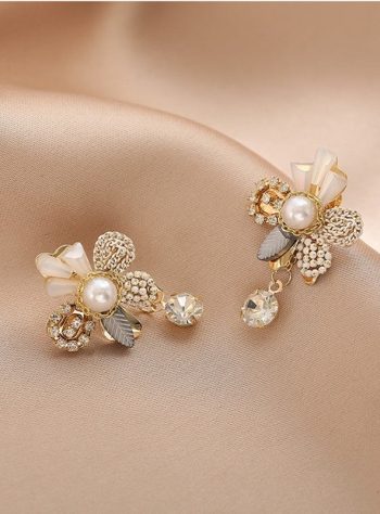 Pearl Flower & Crystal Tassel Earrings