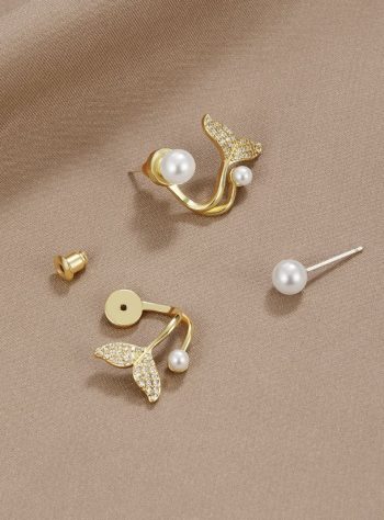 Mermaid Tail Pearl Earrings