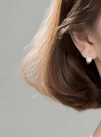 Rose Gold Music Note Stud Earrings