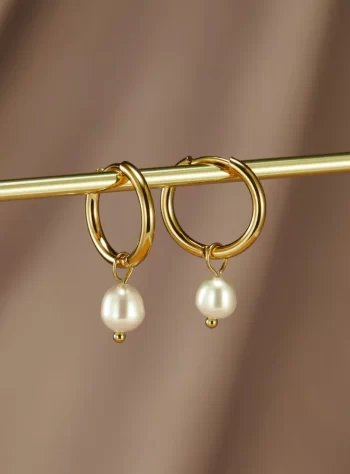 Freshwater Pearl Bella Hoop Earrings